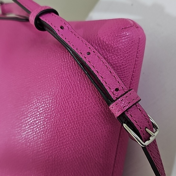 Coach 52377 Authentic Bubblegum Pink Crossgrain Leather Swingpack Crossbody  EUC - Picture 9 of 16